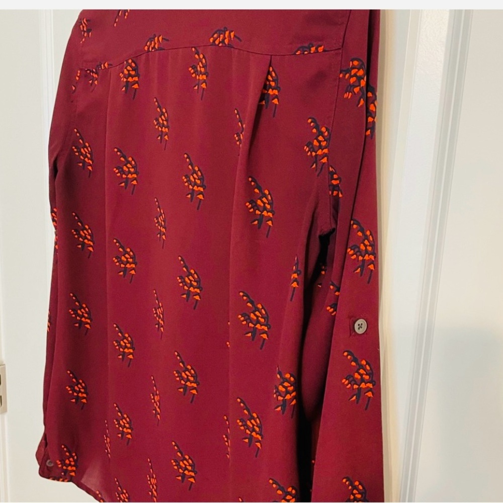 Lofts Button Down Top - Picture 3 of 8
